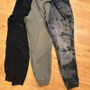 lululemon athletica women’s 3 Joggers - Black, Olive, Tie-Dye (size 4-6)